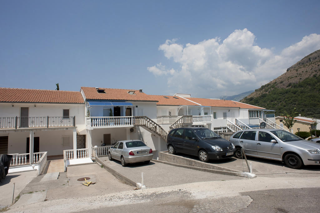 Apartments Durasevic Ivo Свети Стефан Стая снимка